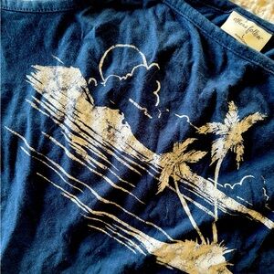 Tilly’s Tanktop with the Beach and Palm Trees